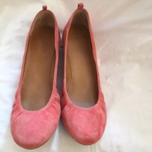 Coral suede ballet flats - Audrey Brooke